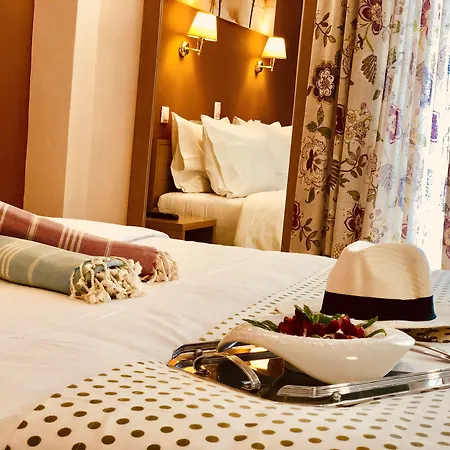 G George Apartahotel