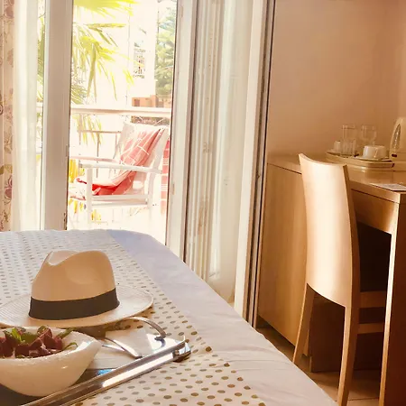 G George Apartahotel Nydri (Lefkada)