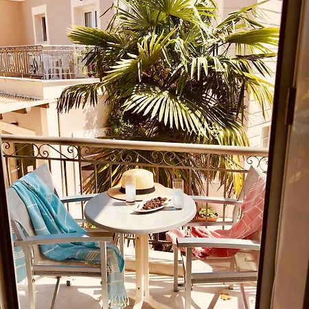 Apartahotel G George