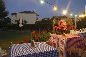 Aparthotel G George 4*