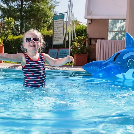 公寓式酒店 G George 4*